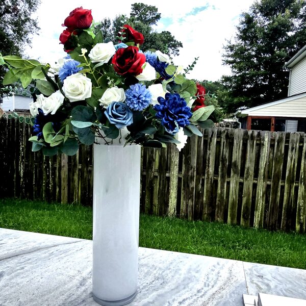 Cylinder Vase (White)